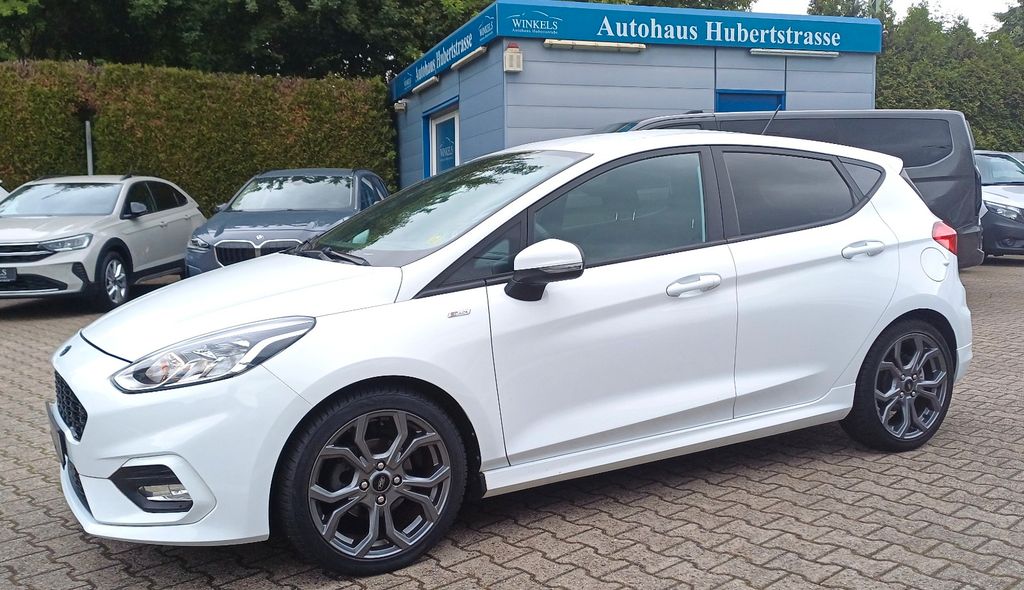 Ford Fiesta 53.800 km 11.480 &euro; Essen 45307