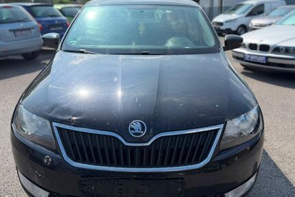 Skoda Rapid 225.000 km 3.200 &euro; Bottrop 46238