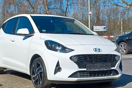 Hyundai i10 21.632 km 12.990 &euro; Duisburg 47269