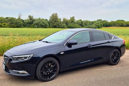 Opel Insignia 174.000 km 9.650 &euro; Duisburg 47198
