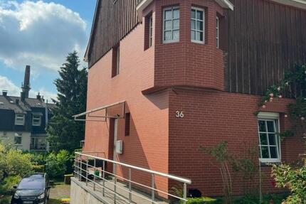 Haus Wuppertal Barmen - 8 Zimmer, 202 m&sup2;, 450.000&euro; | Angebot:26087907