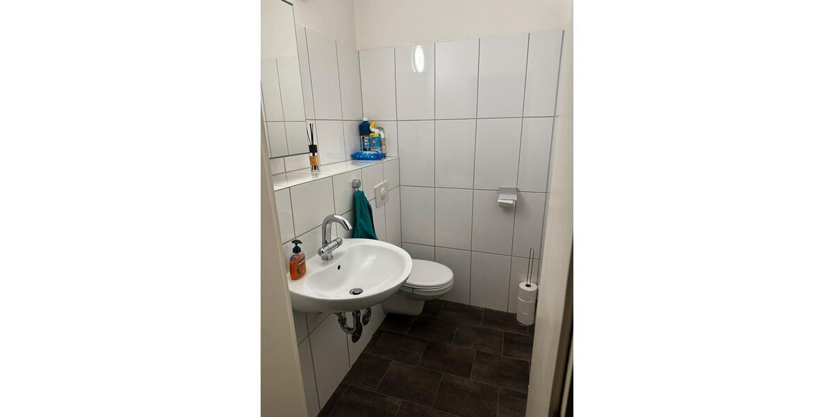 Etagenwohnung Remscheid - 4 Zimmer, 97 m&sup2;, 230.000&euro; | Angebot:27071952