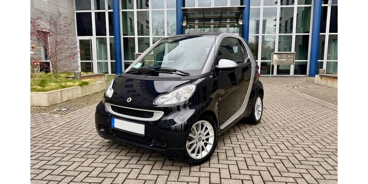 Smart ForTwo 133.849 km 4.200 &euro; Düsseldorf 40489