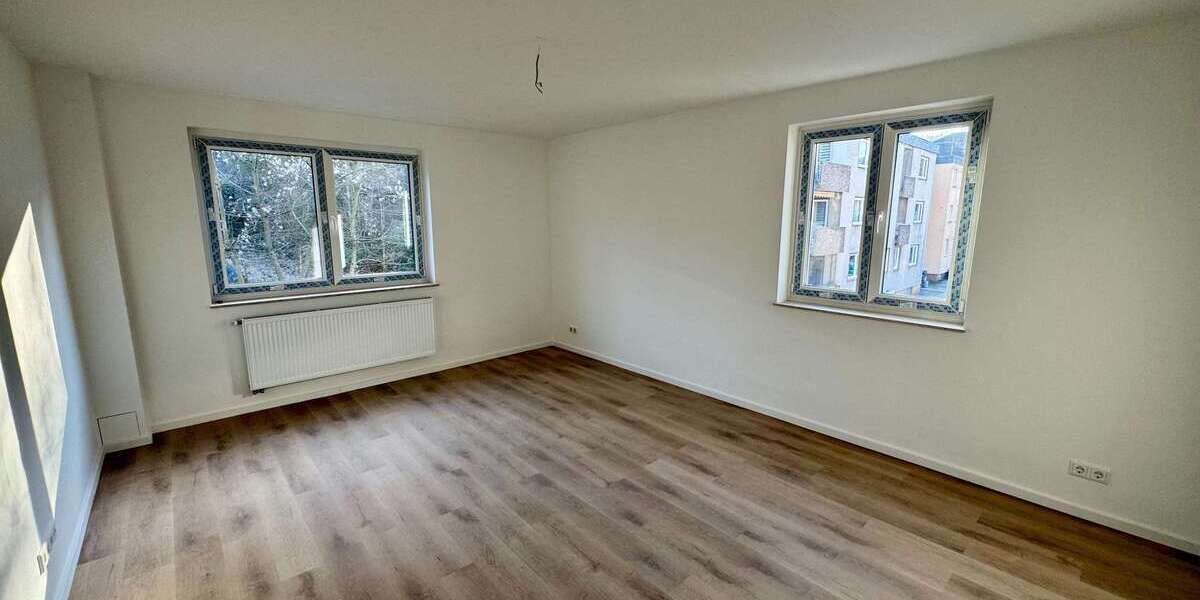 Etagenwohnung Wuppertal Arrenberg - 3 Zimmer, 75 m&sup2;, 820&euro; | Angebot:25248686