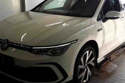 VW Golf 20.340 km 25.750 &euro; Duisburg 47178