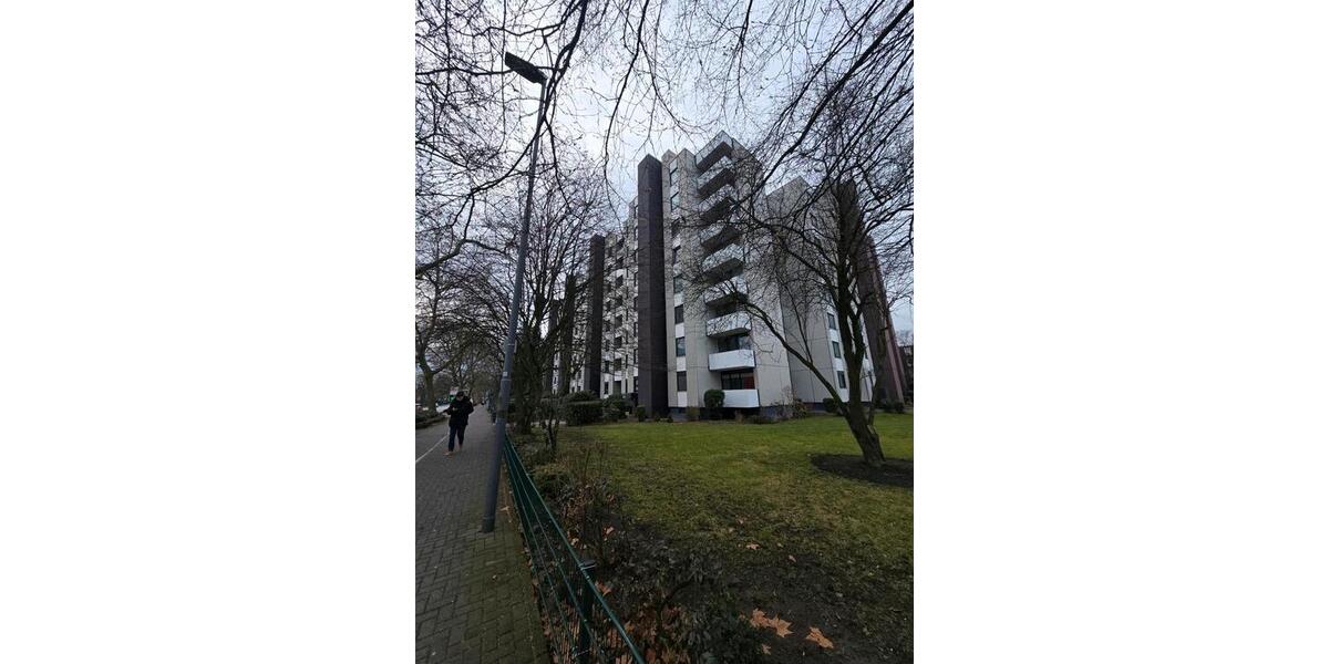 Etagenwohnung Ratingen Tiefenbroich - 3 Zimmer, 92 m&sup2;, 315.000&euro; | Angebot:25936143