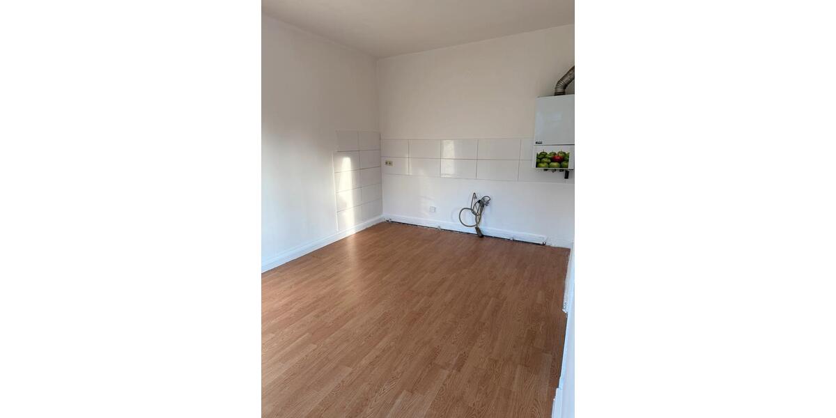 Etagenwohnung Wuppertal Gemarkung Langerfeld - 2 Zimmer, 65 m&sup2;, 420&euro; | Angebot:25806792