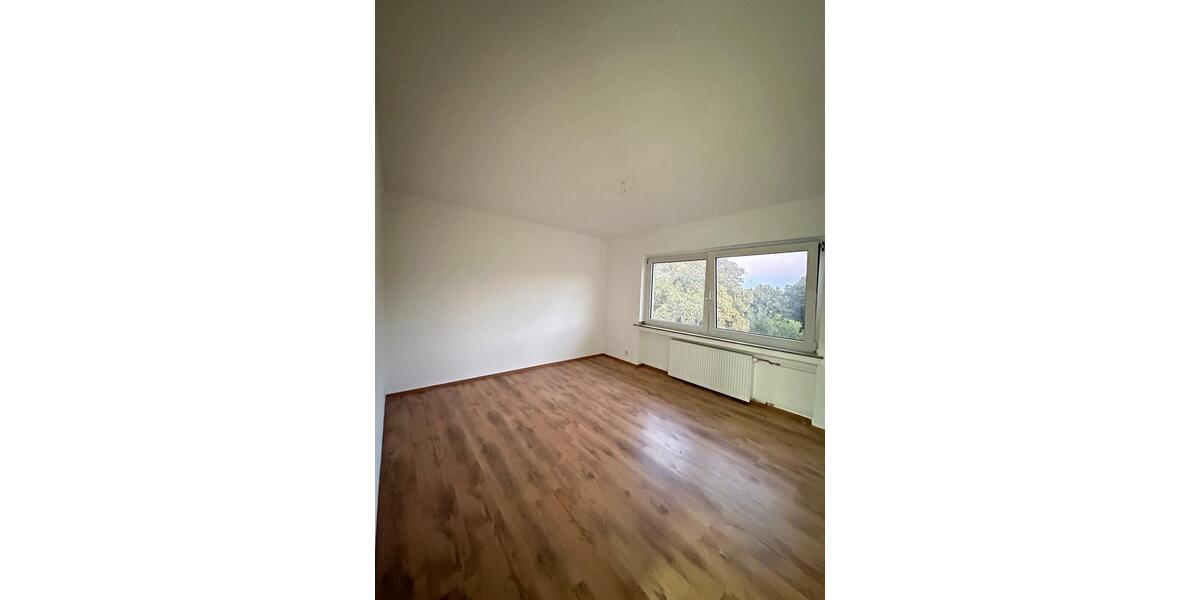 Etagenwohnung Essen Stadtbezirk IV - 2 Zimmer, 65 m&sup2;, 600&euro; | Angebot:25308362