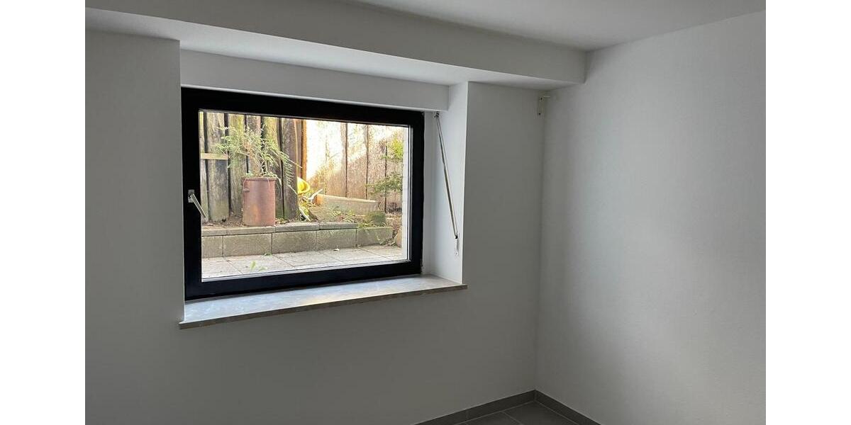 Etagenwohnung Düsseldorf Stadtbezirk 5 - 2 Zimmer, 35 m&sup2;, 550&euro; | Angebot:27542051
