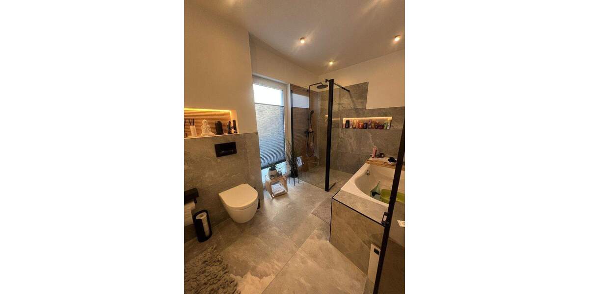 Doppelhaushälfte Wuppertal Elberfeld - 7 Zimmer, 250 m&sup2;, 970.000&euro; | Angebot:25879339