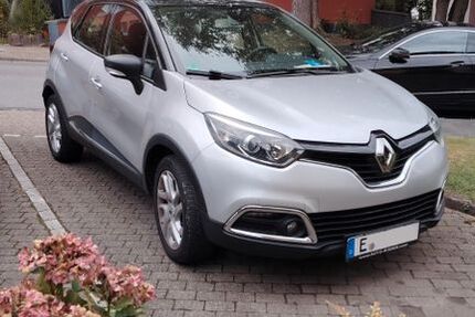 Renault Captur 109.000 km 9.900 &euro; Essen 45359