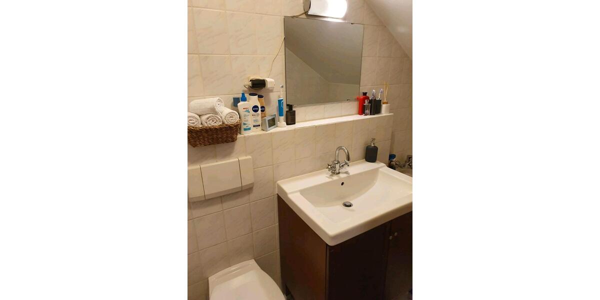 Dachgeschoßwohnung Neuss Furth-Mitte - 2 Zimmer, 63 m&sup2;, 259.000&euro; | Angebot:27456099