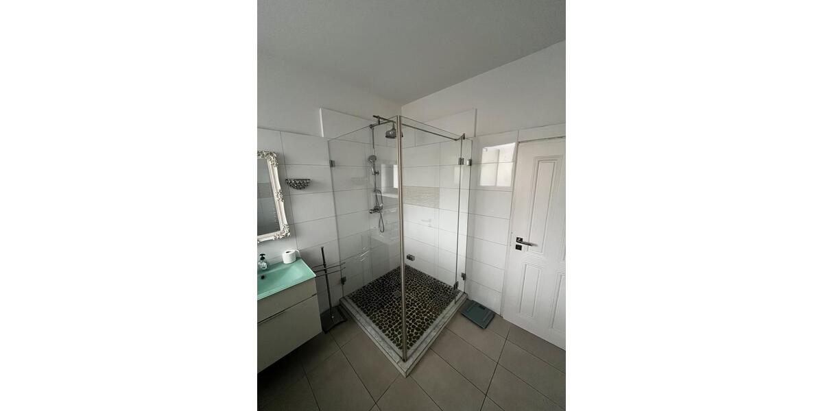 Etagenwohnung Düsseldorf Pempelfort - 3 Zimmer, 88 m&sup2;, 500.000&euro; | Angebot:26945706