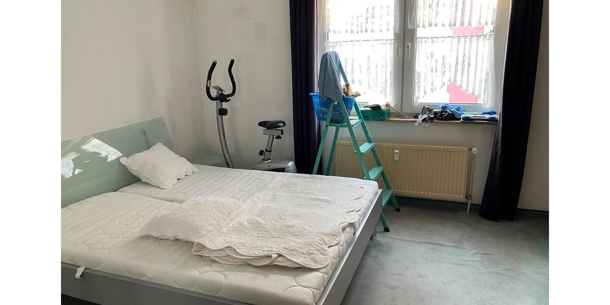 Etagenwohnung Remscheid - 3 Zimmer, 59 m&sup2;, 370&euro; | Angebot:25892893