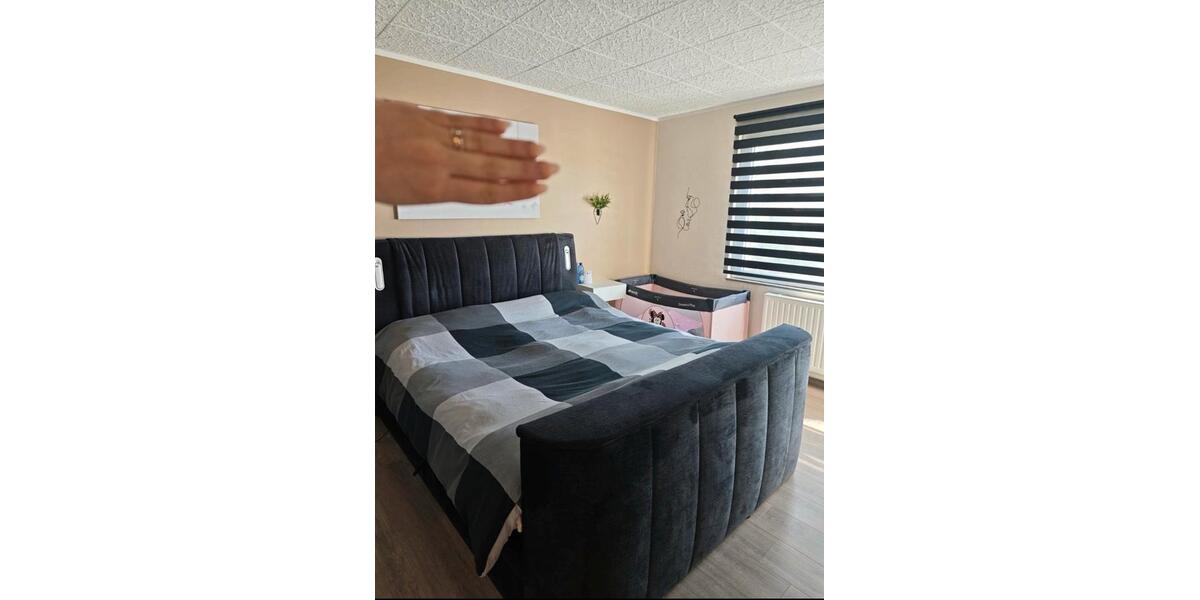 Erdgeschoßwohnung Solingen Central - 3 Zimmer, 73 m&sup2;, 700&euro; | Angebot:27567589