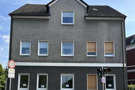 Haus Bochum / Brenschede Brenschede - 14.5 Zimmer, 350 m&sup2;, 650.000&euro; | Angebot:23936710