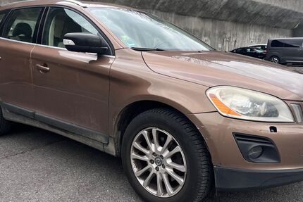 Volvo XC60 337.290 km 6.900 &euro; wuppertal 42285