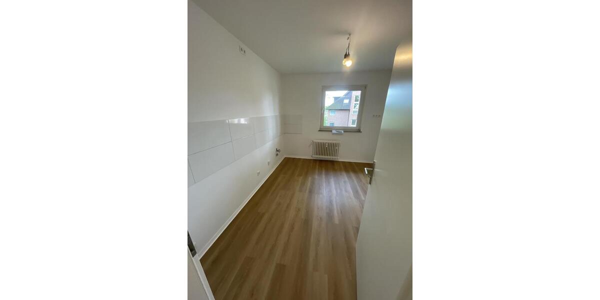 Etagenwohnung Gelsenkirchen Gelsenkirchen-Mitte - 2 Zimmer, 60 m&sup2;, 421&euro; | Angebot:25968622