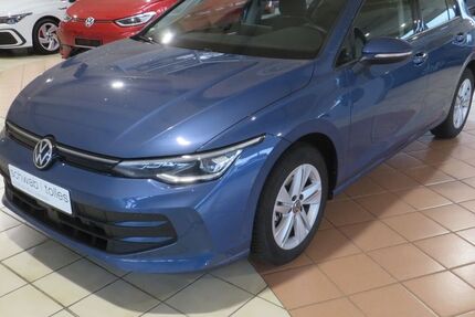 VW Golf 4.691 km 24.690 &euro; Neuss 41469