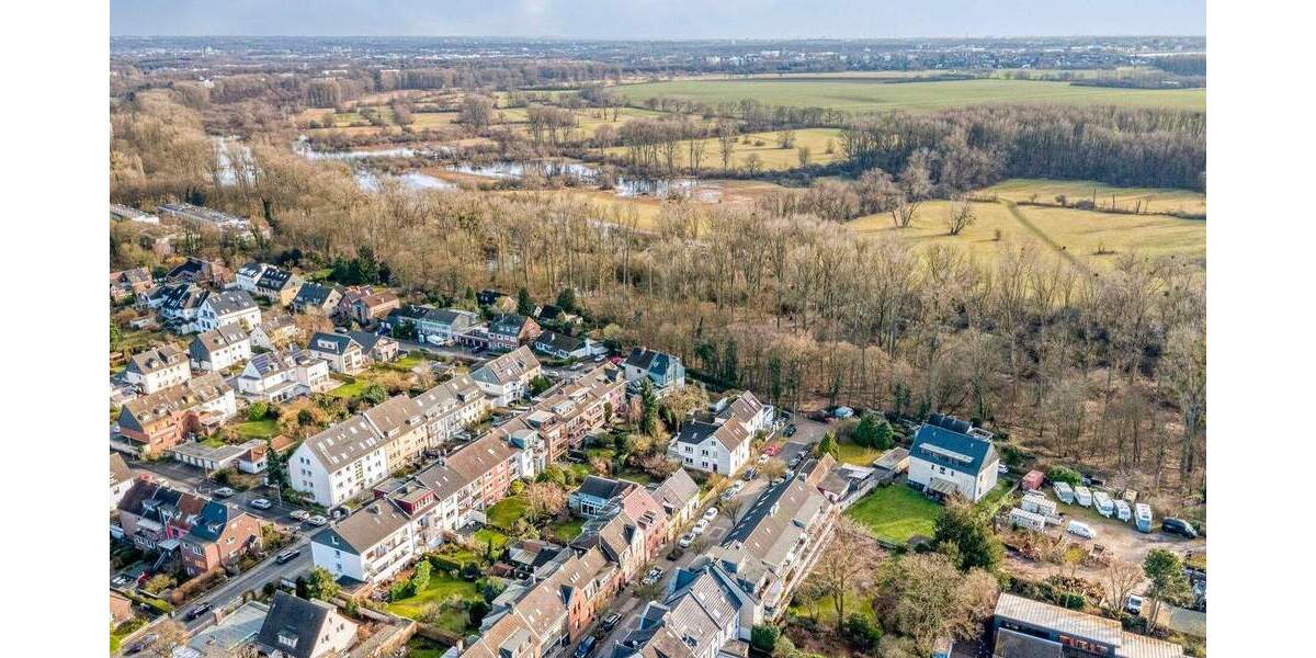 Doppelhaushälfte Düsseldorf Urdenbach - 8 Zimmer, 127 m&sup2;, 399.000&euro; | Angebot:25744500