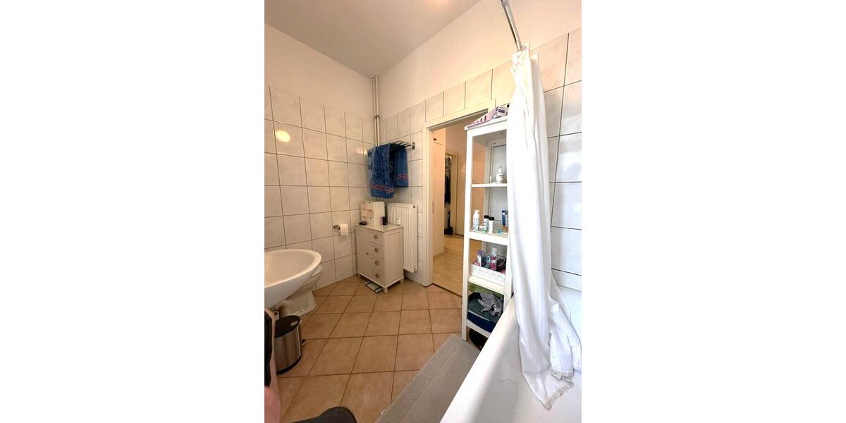 Etagenwohnung Wuppertal Elberfeld - 2 Zimmer, 73 m&sup2;, 660&euro; | Angebot:26003610