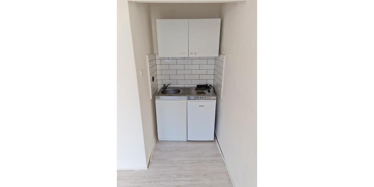 Etagenwohnung Hagen - 1.5 Zimmer, 28 m&sup2;, 300&euro; | Angebot:27541065