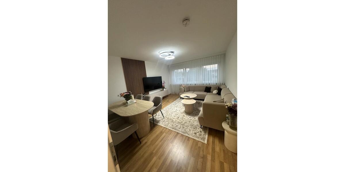 Etagenwohnung Duisburg Rheinhausen - 3 Zimmer, 69 m&sup2;, 900&euro; | Angebot:27568914