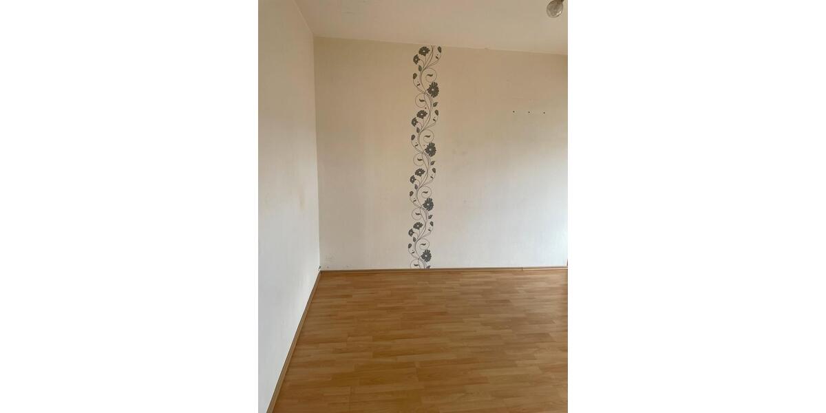 Dachgeschoßwohnung Bochum Bochum-Südwest - 4 Zimmer, 70 m&sup2;, 750&euro; | Angebot:25999469