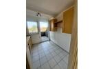 Dachgeschoßwohnung Duisburg Mittelmeiderich - 3 Zimmer, 66 m&sup2;, 750&euro; | Angebot:26165974