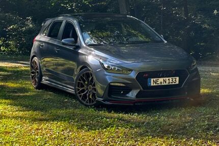Hyundai i30 66.500 km 22.990 &euro; Neuss 41462