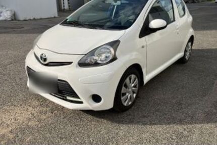 Toyota Aygo (X) 139.000 km 3.550 &euro; Neuss 41468