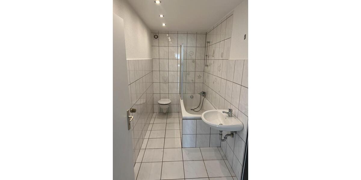 Etagenwohnung Wuppertal Gemarkung Langerfeld - 3 Zimmer, 83 m&sup2;, 730&euro; | Angebot:24850385