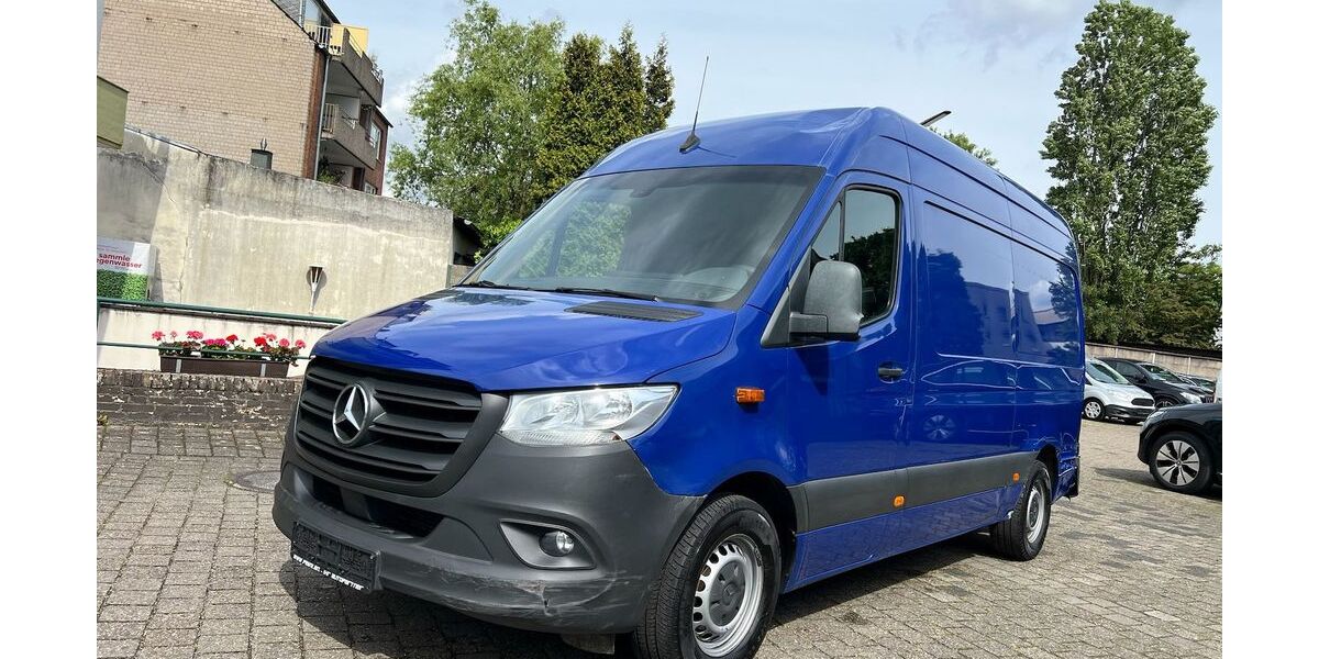 Mercedes-Benz Sprinter 109.987 km 13.690 &euro; Düsseldorf 40597