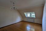 Dachgeschoßwohnung Duisburg Beeck - 3 Zimmer, 109 m&sup2;, 699&euro; | Angebot:25699114