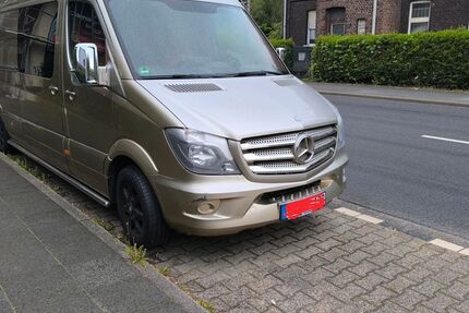 Mercedes-Benz Sprinter 122.300 km 2.450 &euro; Duisburg 47167