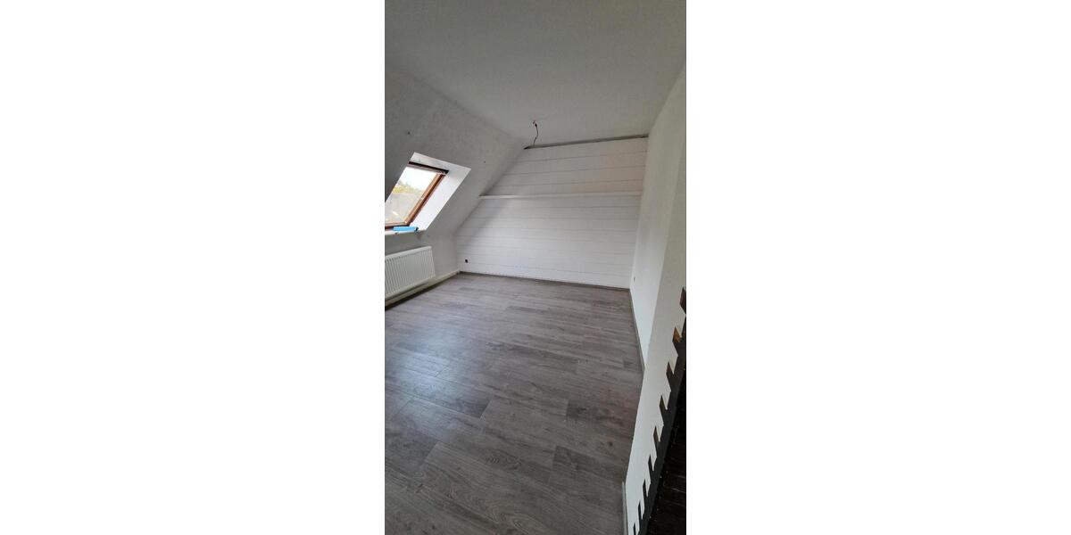 Dachgeschoßwohnung Bochum Bochum-Nord - 2.5 Zimmer, 50 m&sup2;, 575&euro; | Angebot:27549108