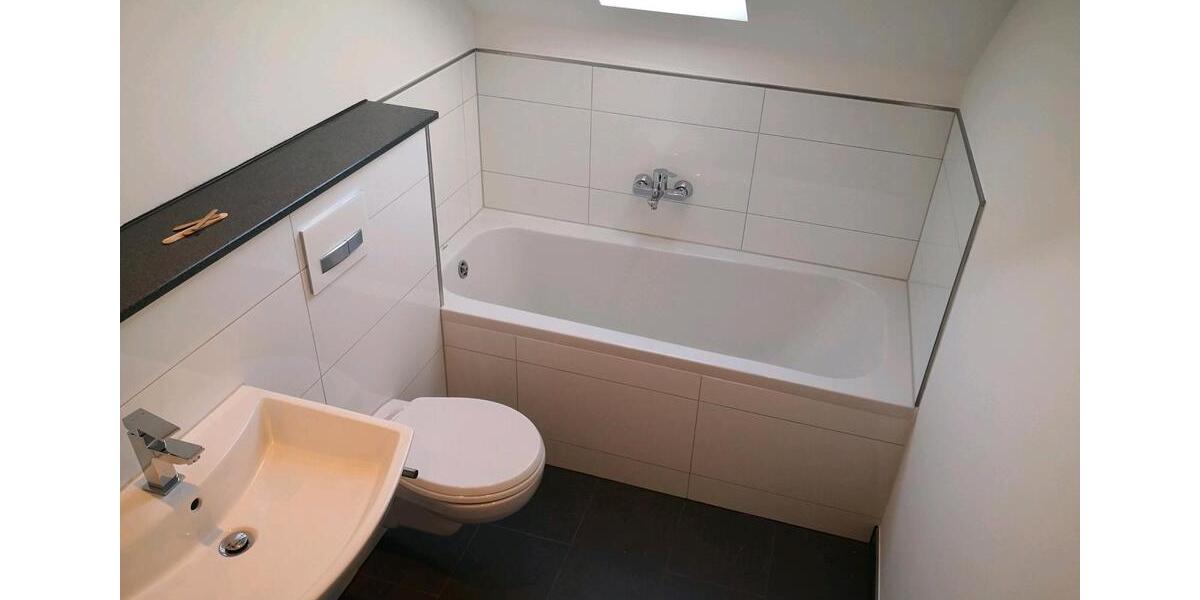 Dachgeschoßwohnung Mülheim an der Ruhr Dümpten - 2 Zimmer, 51 m&sup2;, 165.000&euro; | Angebot:27540996