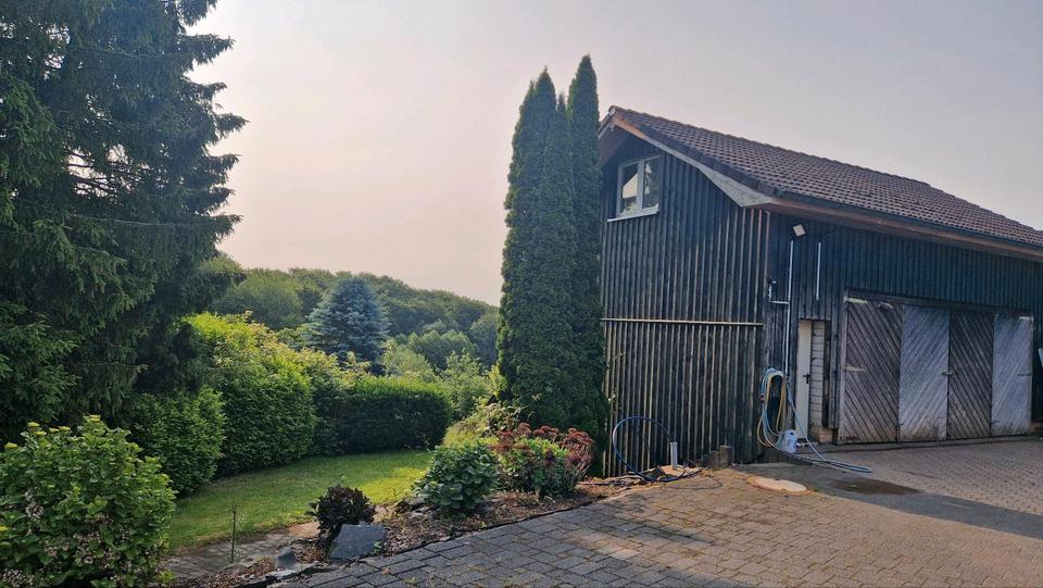 Einfamilienhaus Wermelskirchen - 8 Zimmer, 170 m&sup2;, 460.000&euro; | Angebot:26066033