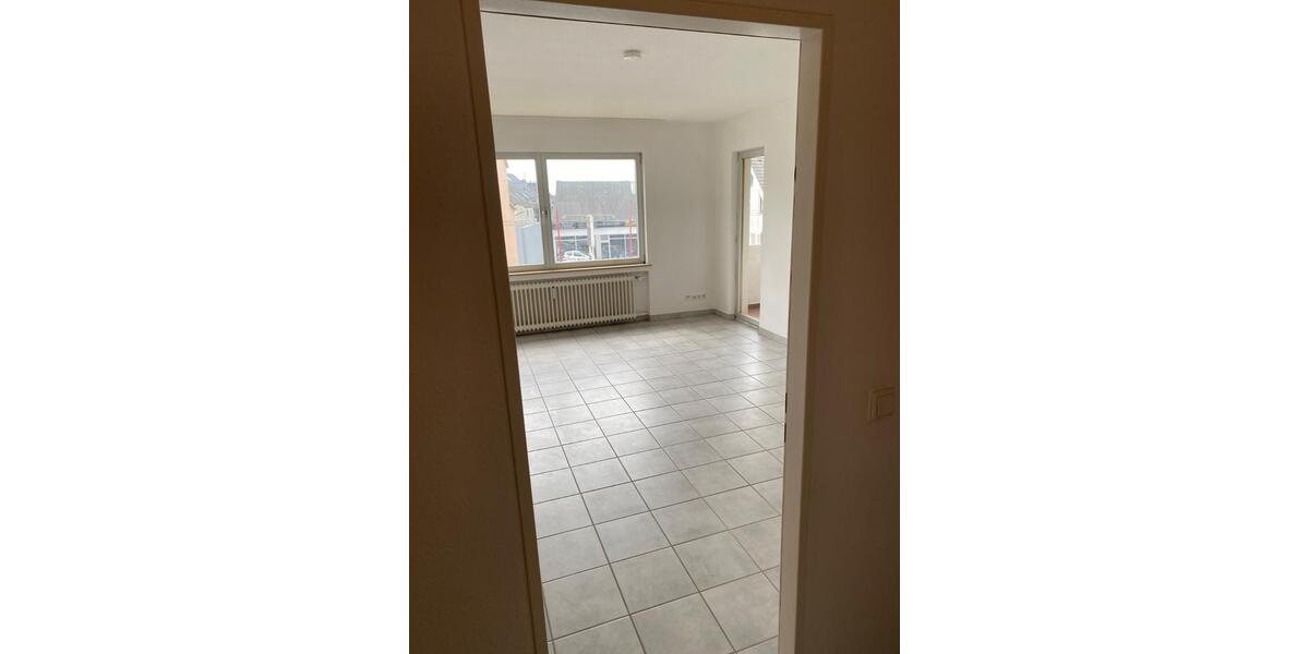 Etagenwohnung Solingen - 2 Zimmer, 51 m&sup2;, 700&euro; | Angebot:27540249