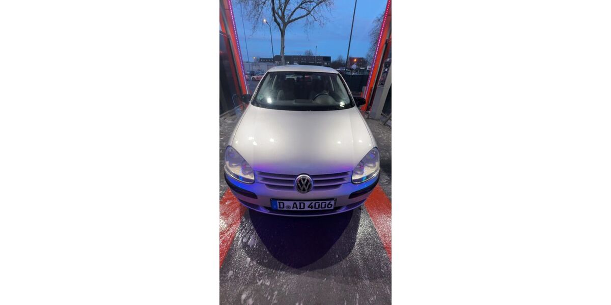 VW Golf 197.000 km 1.600 &euro; Düsseldorf 40227