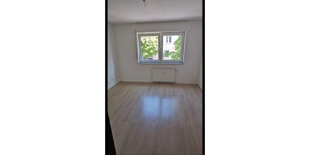 Etagenwohnung Duisburg Rheinhausen - 3.5 Zimmer, 82 m&sup2;, 1.020&euro; | Angebot:27577035