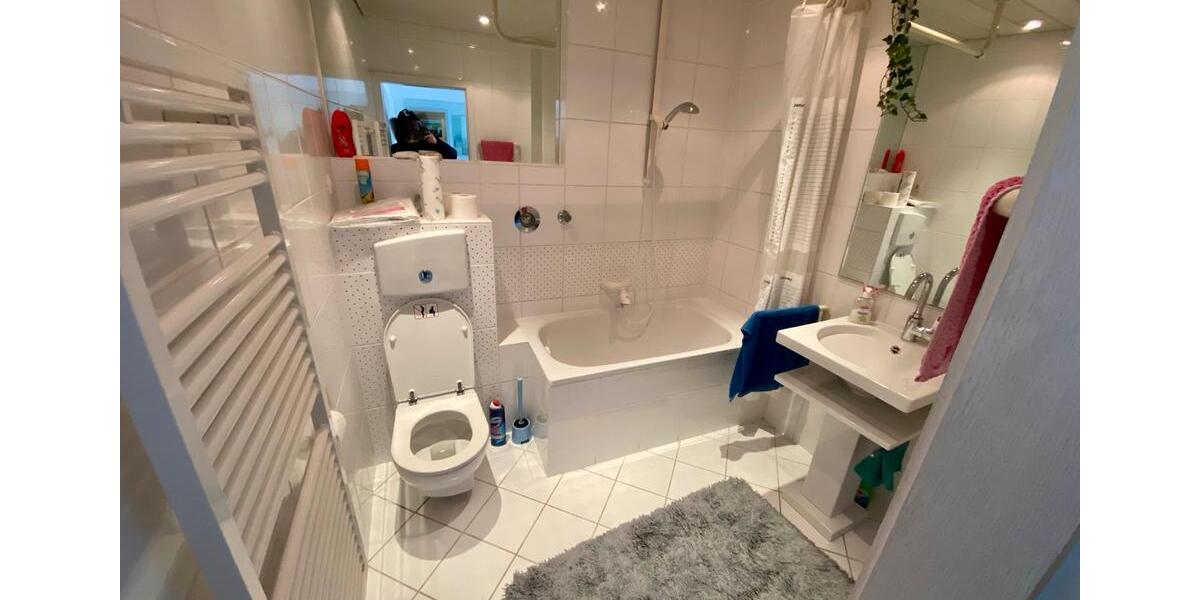 Etagenwohnung Essen Stadtkern - 1.5 Zimmer, 40 m&sup2;, 600&euro; | Angebot:25142088