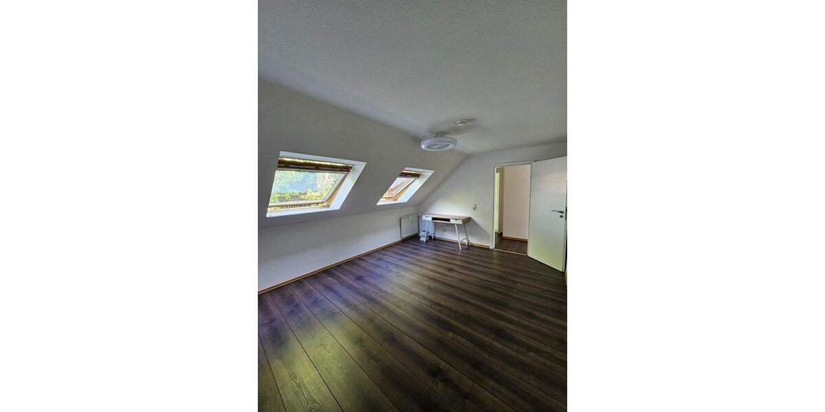 Etagenwohnung Bochum Wattenscheid - 2 Zimmer, 67 m&sup2;, 150.000&euro; | Angebot:25760447