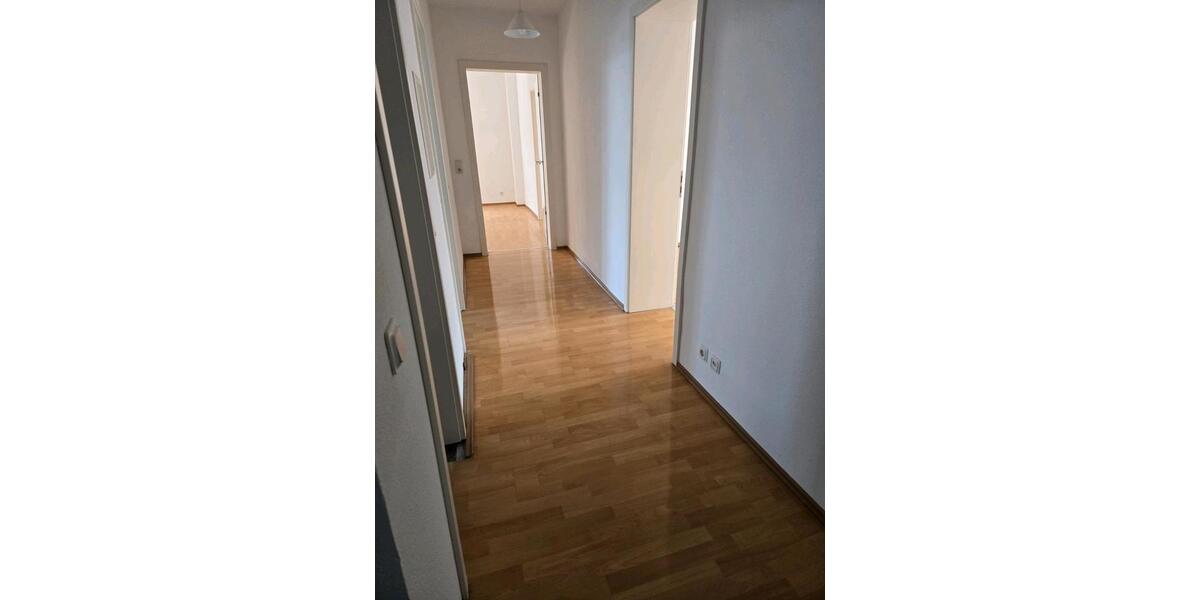 Etagenwohnung Gevelsberg - 3 Zimmer, 80 m&sup2;, 790&euro; | Angebot:25908432