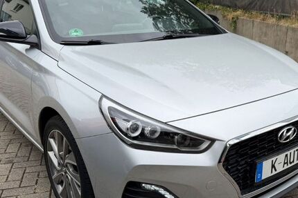Hyundai i30 109.900 km 10.900 &euro; Herne 44625