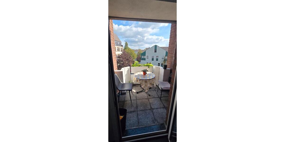 Etagenwohnung Duisburg Hamborn - 6 Zimmer, 140 m&sup2;, 1.250&euro; | Angebot:27551003