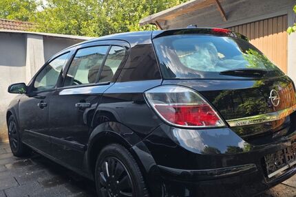 Opel Astra 235.000 km 2.699 &euro; Herne 44653