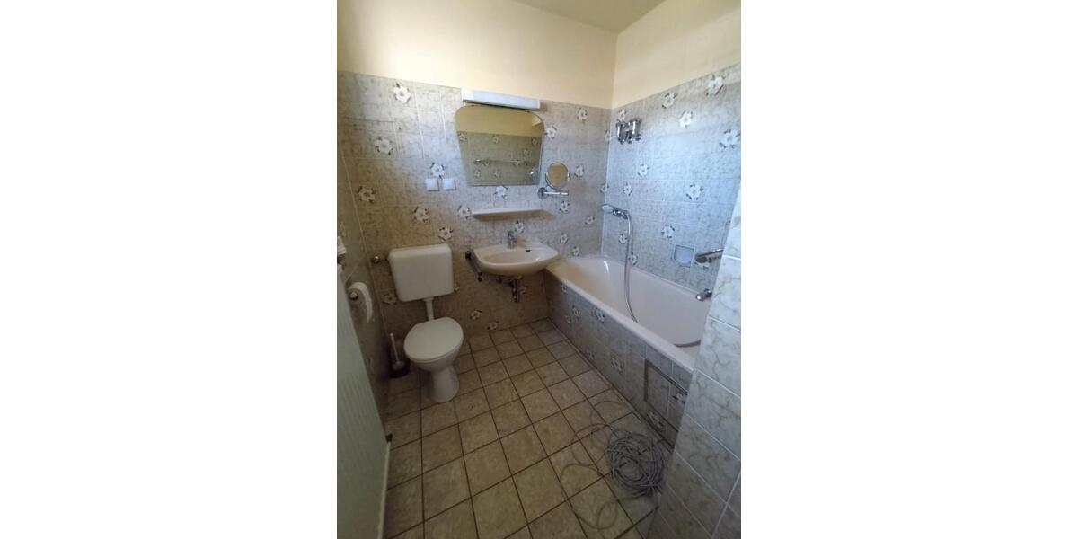 Reihenhaus Düsseldorf Stadtbezirk 10 - 3 Zimmer, 114 m&sup2;, 1.700&euro; | Angebot:26374925