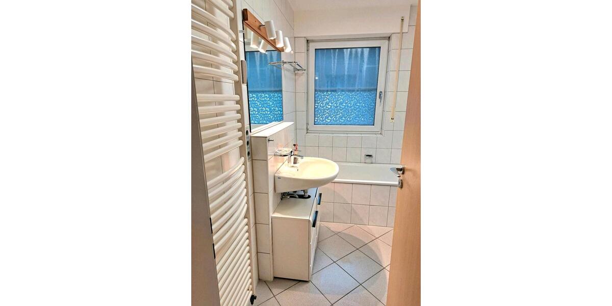 Etagenwohnung Duisburg Huckingen - 3 Zimmer, 84 m&sup2;, 280.000&euro; | Angebot:26984303