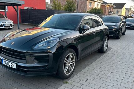 Porsche Macan 27.000 km 64.500 &euro; Düsseldorf 40215